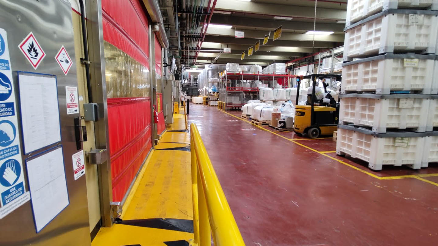 Depósito de fábrica Coca-Cola