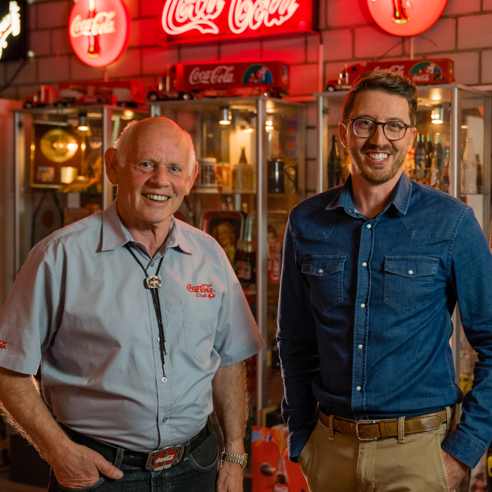 Zu Besuch in der Coca-Cola Sammlung von Hans Frischknecht