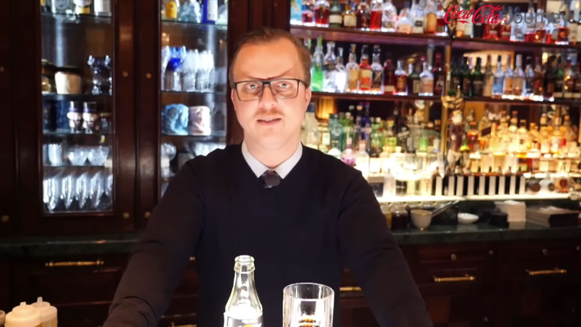 Arnd Heissen erklärt den Unterschied zwischen Coca-Cola Original Taste, Coca-Cola Zero Zucker, Coca-Cola Light und Coca-Cola Life