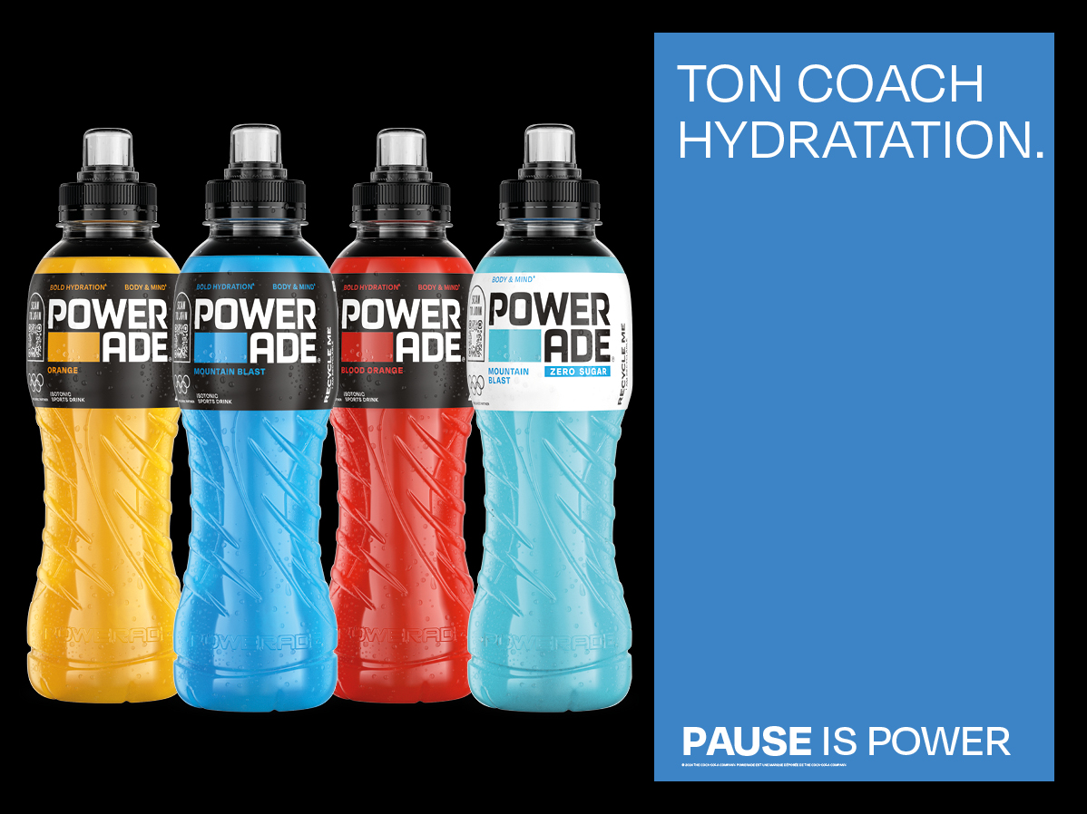 Quatre bouteilles de Powerade