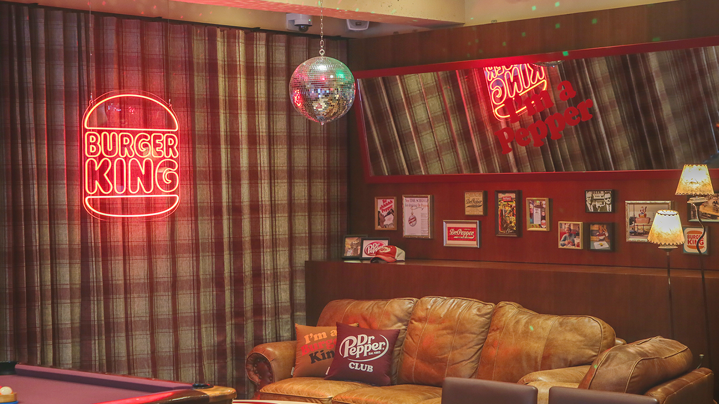 버거킹 서교동사거리점 '닥터페퍼 클럽' 내부 사진