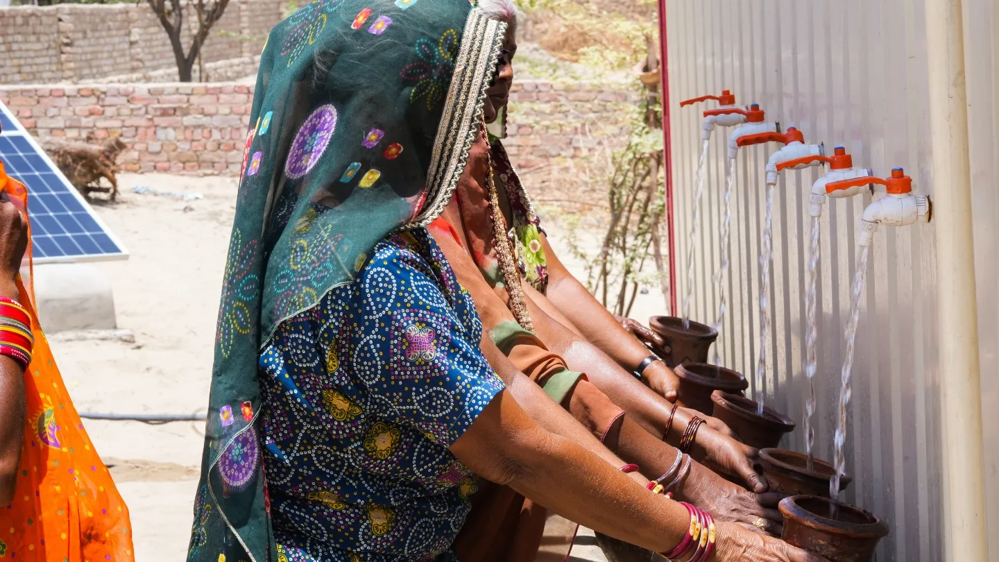 پانی کے پائیدار طریقوں کے لیے بینر