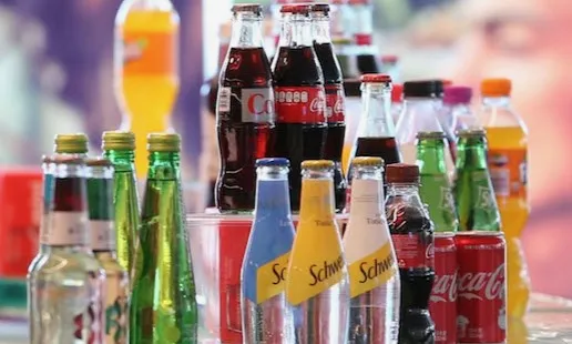 کوکاکولا گیسی مشروبات کی پیکیجنگ