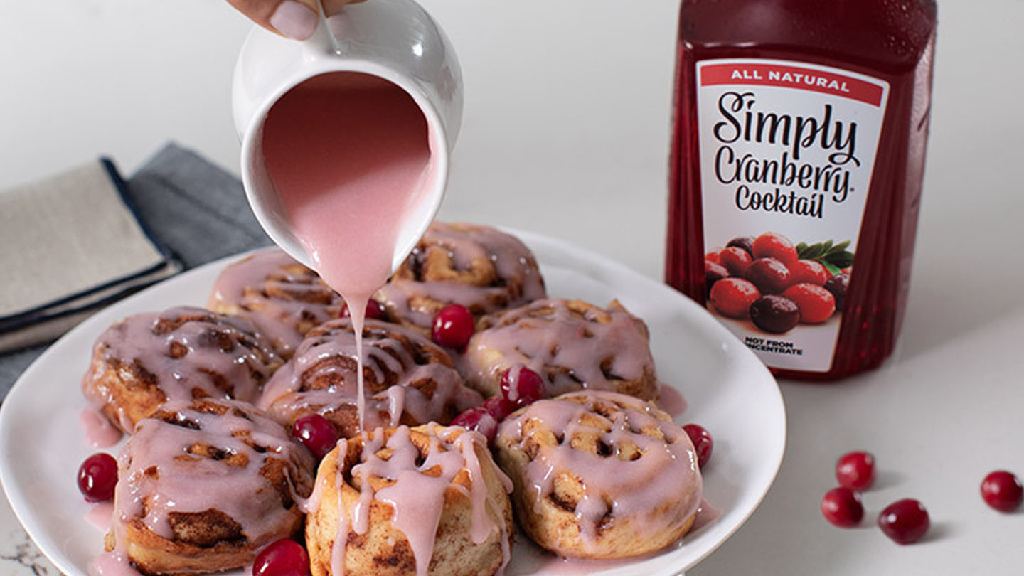 Simply Cranberry Glazed Cinnamon Rolls Recipe