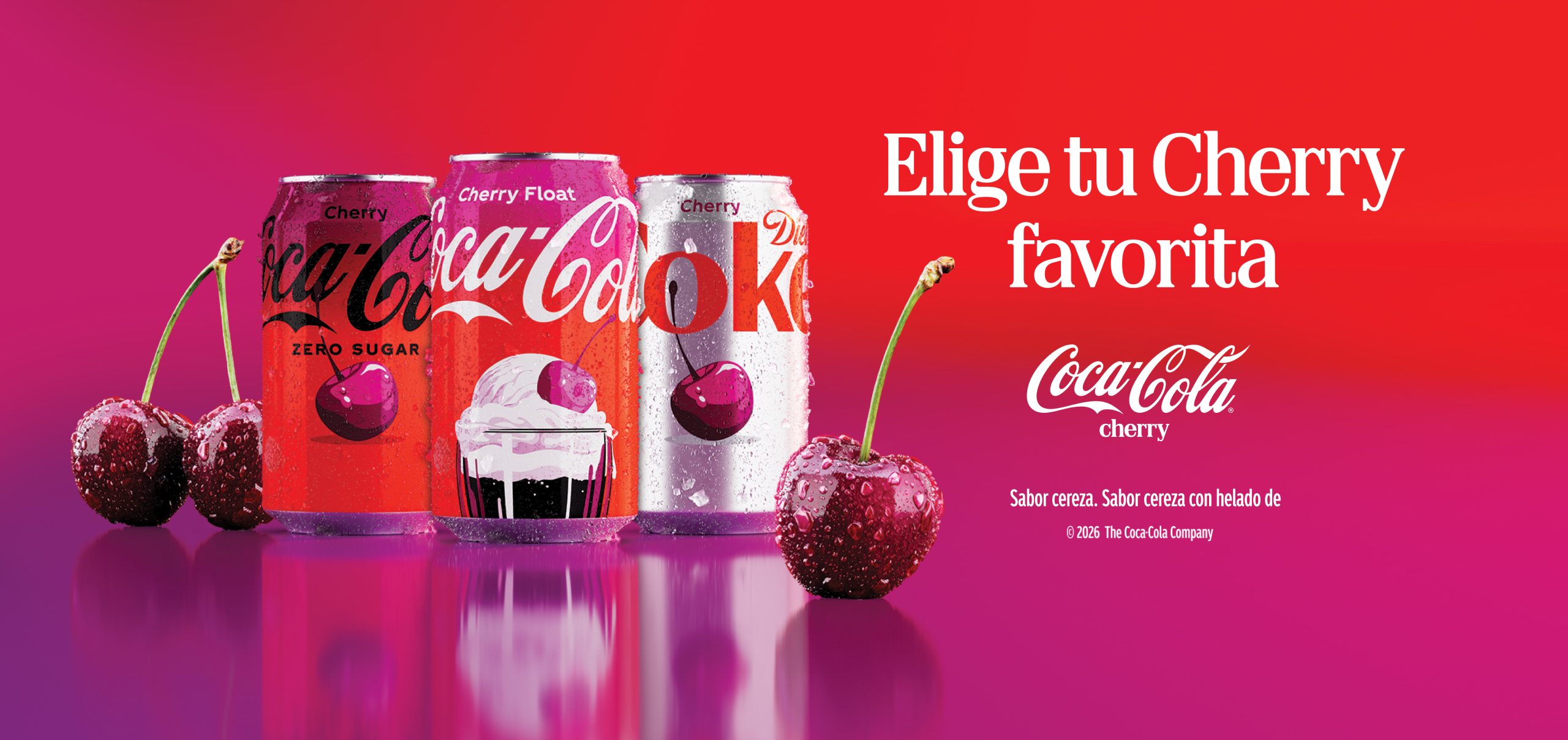 Una imagen en español muestra tres latas de Coca-Cola sabor Cherry (Cherry, Cherry Zero Sugar y Cherry Float) junto a cerezas frescas sobre un fondo degradado de rojo a morado, con el título "Elige tu Cherry favorita", el logotipo de Coca-Cola cherry, el eslogan "Sabor cereza. Sabor cereza con helado de..." (texto cortado) y un aviso de derechos de autor que dice "© 2026 The Coca-Cola Company".