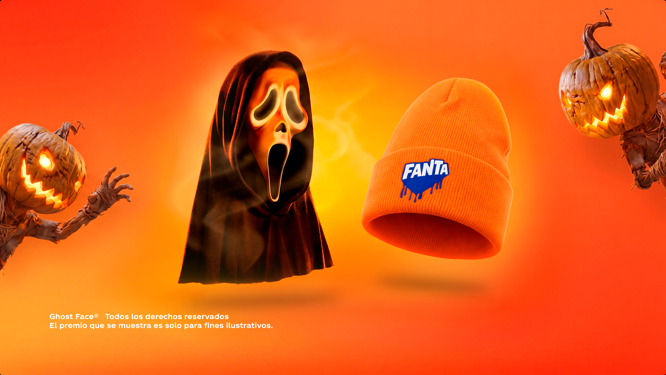 Máscara de Ghost Face y gorro naranja de Fanta flotando entre espantapájaros de calabaza brillantes sobre un fondo naranja de Halloween.